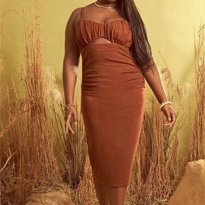 Knit dress with cutout